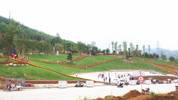 ˭�������ϵ۵ĵ�ɫ��