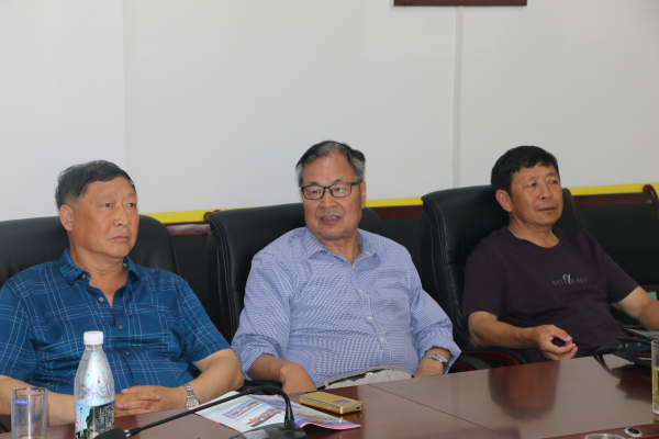 ũ�ֿƼ��֣���֯�����ϵ�Ա�ι��ص���Ŀ�조��һ��