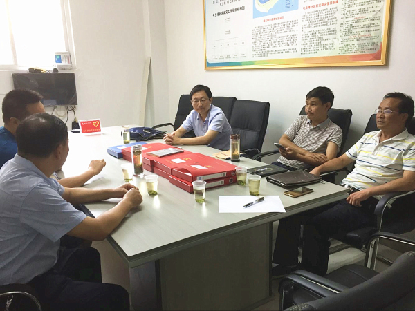 ᰸����涽ʵ��ũ���ص�ĸ﹤��