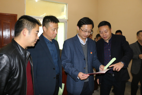 ȫ��ũ�弯���Ȩ�ƶ��ߡ����䡱�ĸ﹤���ֳ����ٿ�