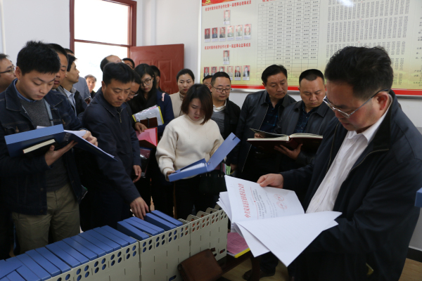 ȫ��ũ�弯���Ȩ�ƶ��ߡ����䡱�ĸ﹤���ֳ����ٿ�