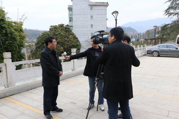 ��ʡý�塰��ƶ���ῴ��ҵ���ɷ����߽�᰸�