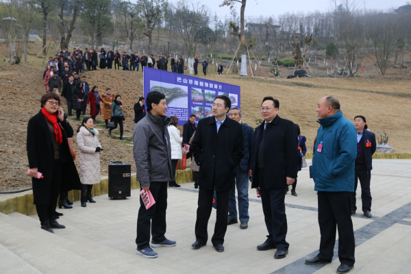 �����ᡱ������ίԱ�Ӳ��ɽ��ϡֲ��԰